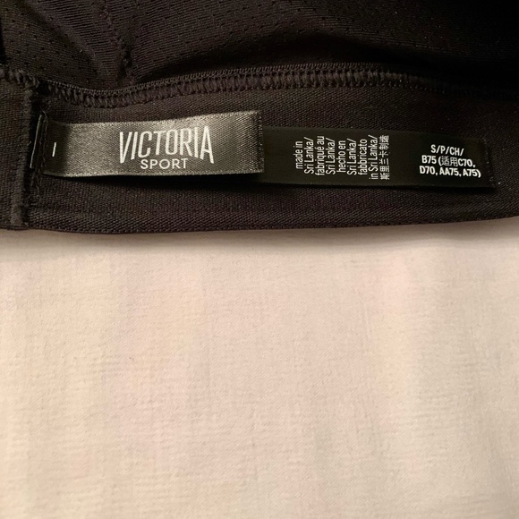 Victoria Secret “Sport” Bra, never worn,size S,authentic - Picture 6 of 6
